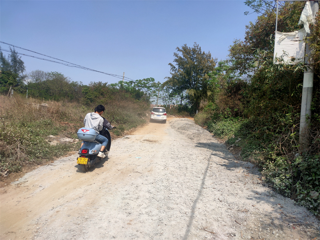 广东湛江吴川曾屋村:短短200米路,阻隔乡村振兴梦